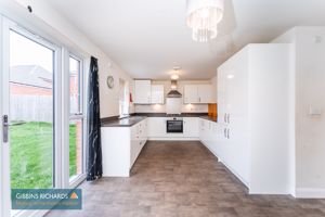 Kitchen/Diner- click for photo gallery